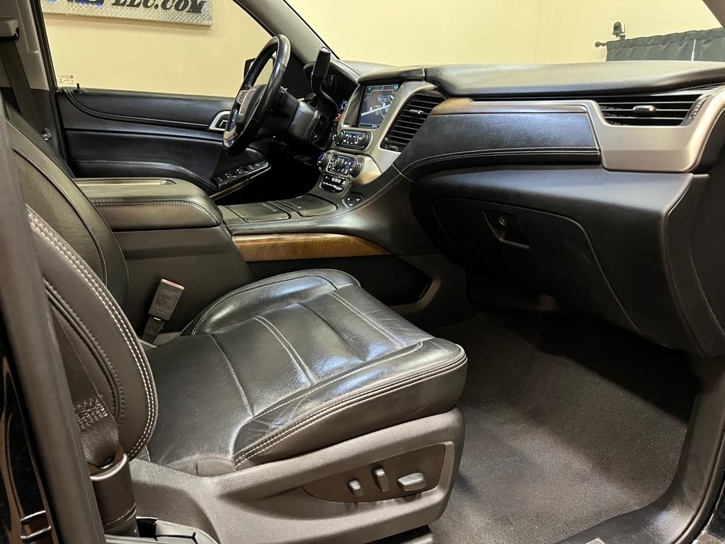 GMC Yukon XL 2WD 4dr Denali 2020