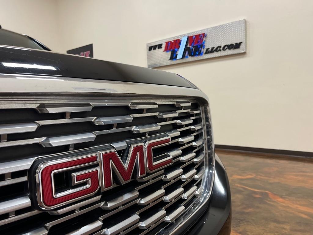 GMC Yukon XL 2WD 4dr Denali 2020