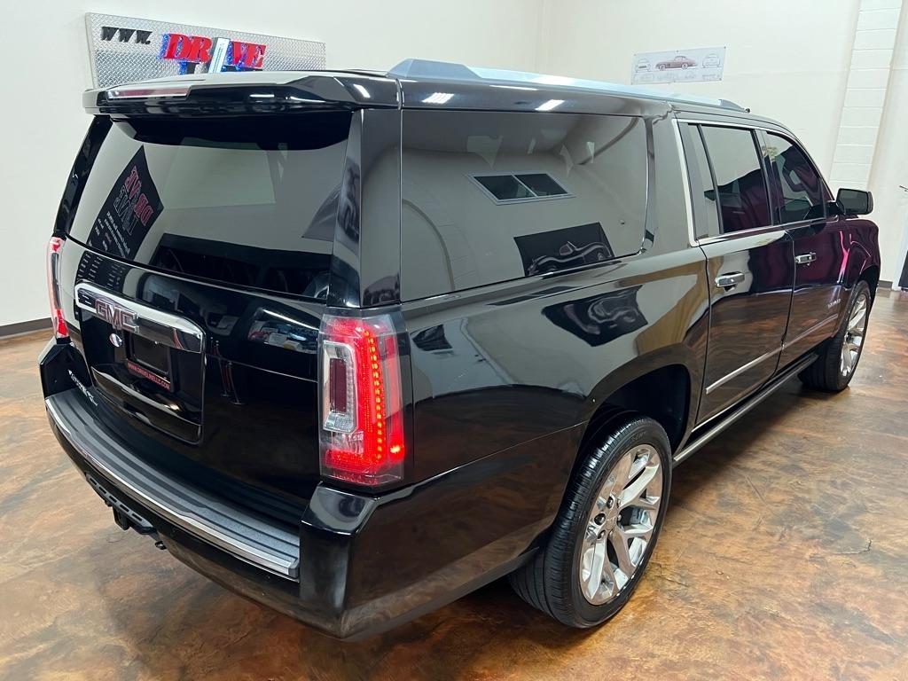 GMC Yukon XL 2WD 4dr Denali 2020