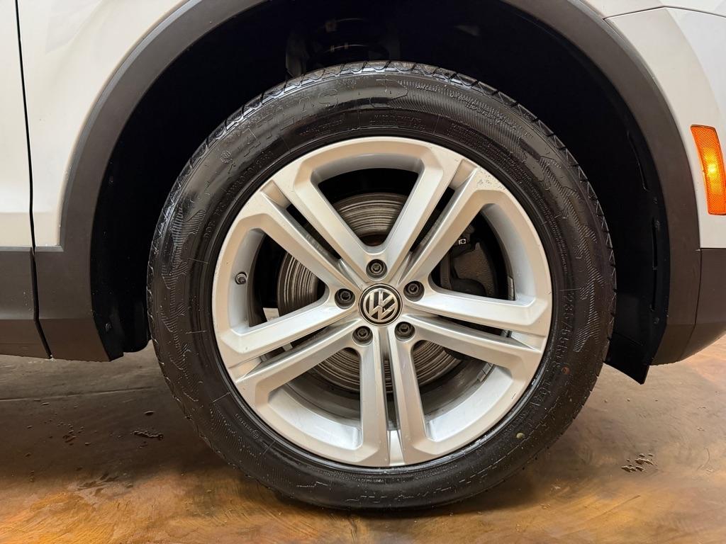 Volkswagen Tiguan 2.0T SEL FWD 2018