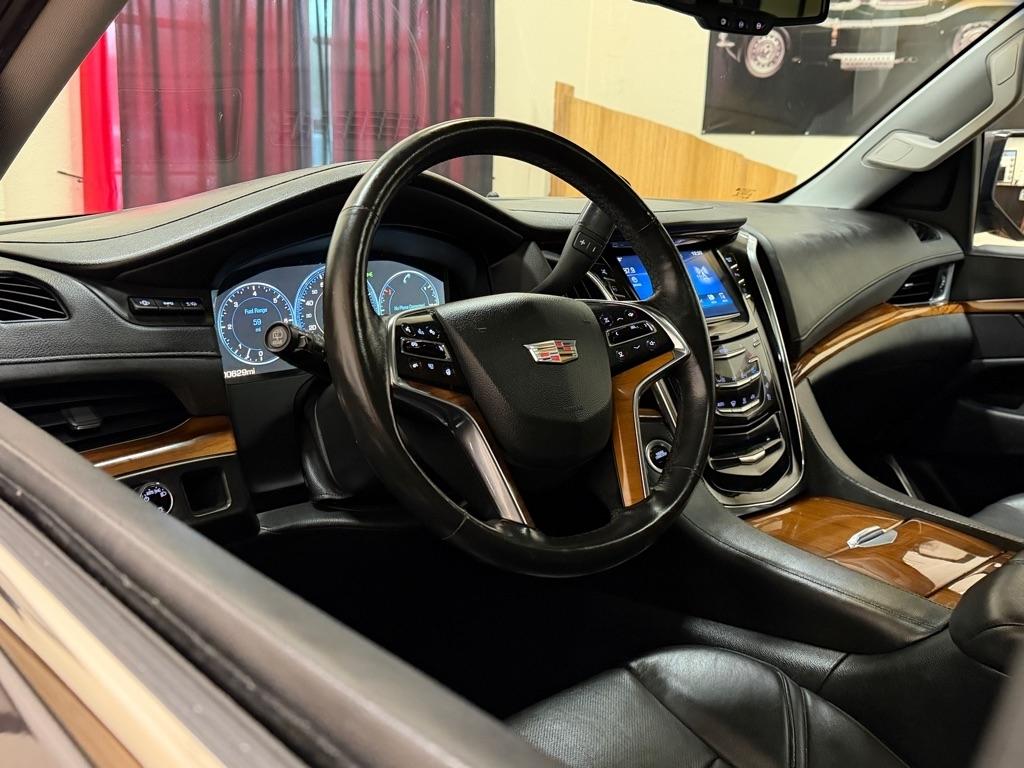 Cadillac Escalade 2WD 4dr Premium 2015