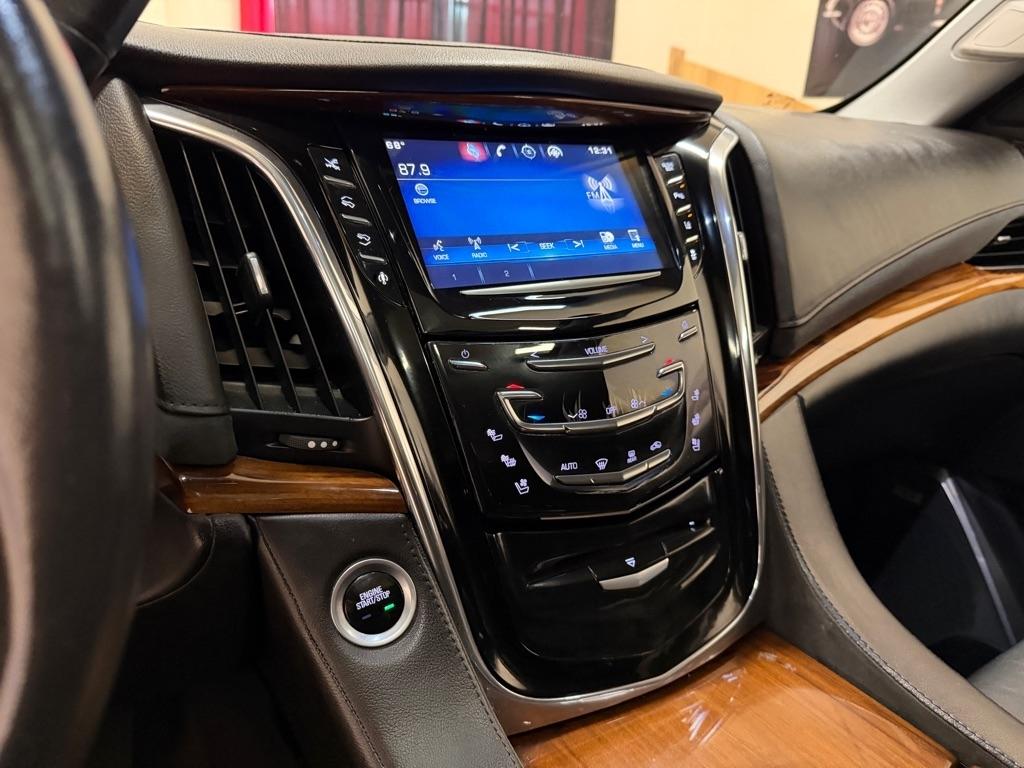 Cadillac Escalade 2WD 4dr Premium 2015
