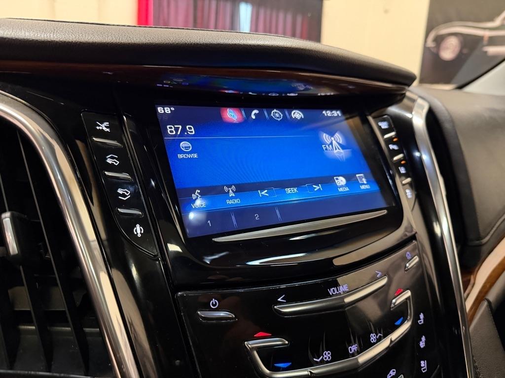 Cadillac Escalade 2WD 4dr Premium 2015