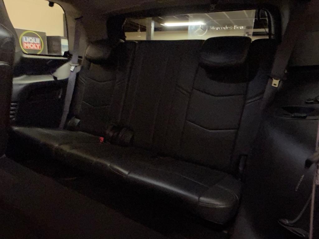 Cadillac Escalade 2WD 4dr Premium 2015