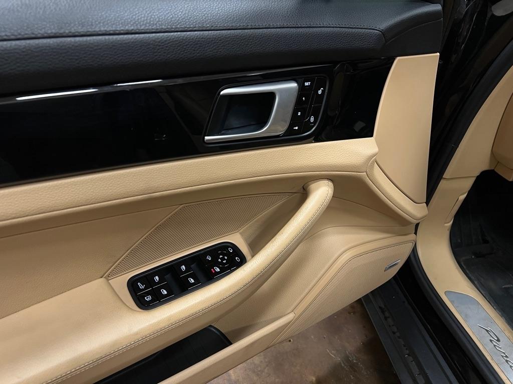 Porsche Panamera 4 E-Hybrid AWD 2018