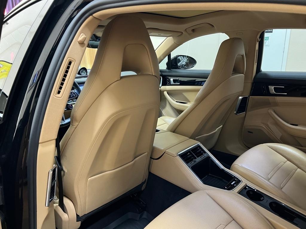 Porsche Panamera 4 E-Hybrid AWD 2018