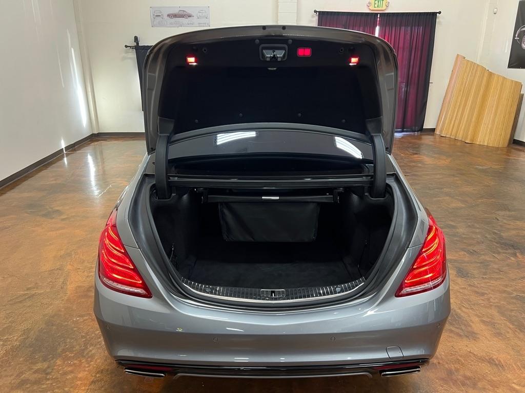 Mercedes-Benz S-Class 4dr Sdn S 550 RWD 2015
