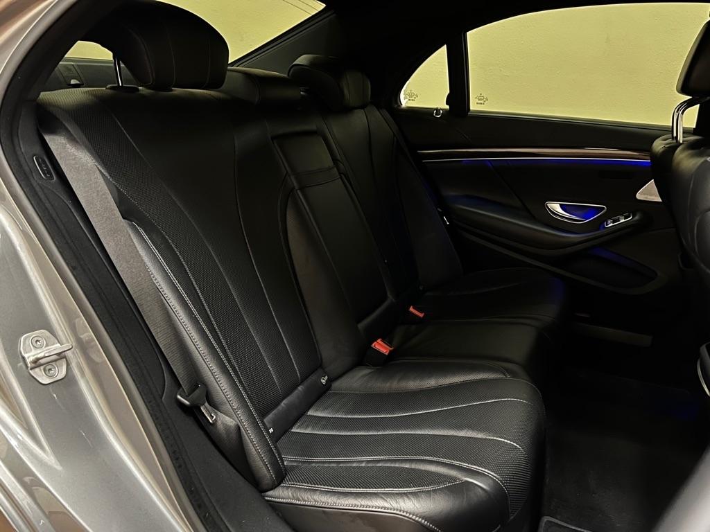 Mercedes-Benz S-Class 4dr Sdn S 550 RWD 2015