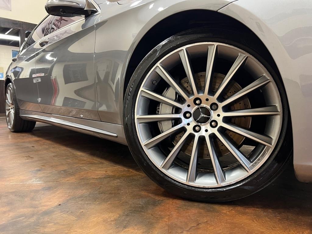 Mercedes-Benz S-Class 4dr Sdn S 550 RWD 2015
