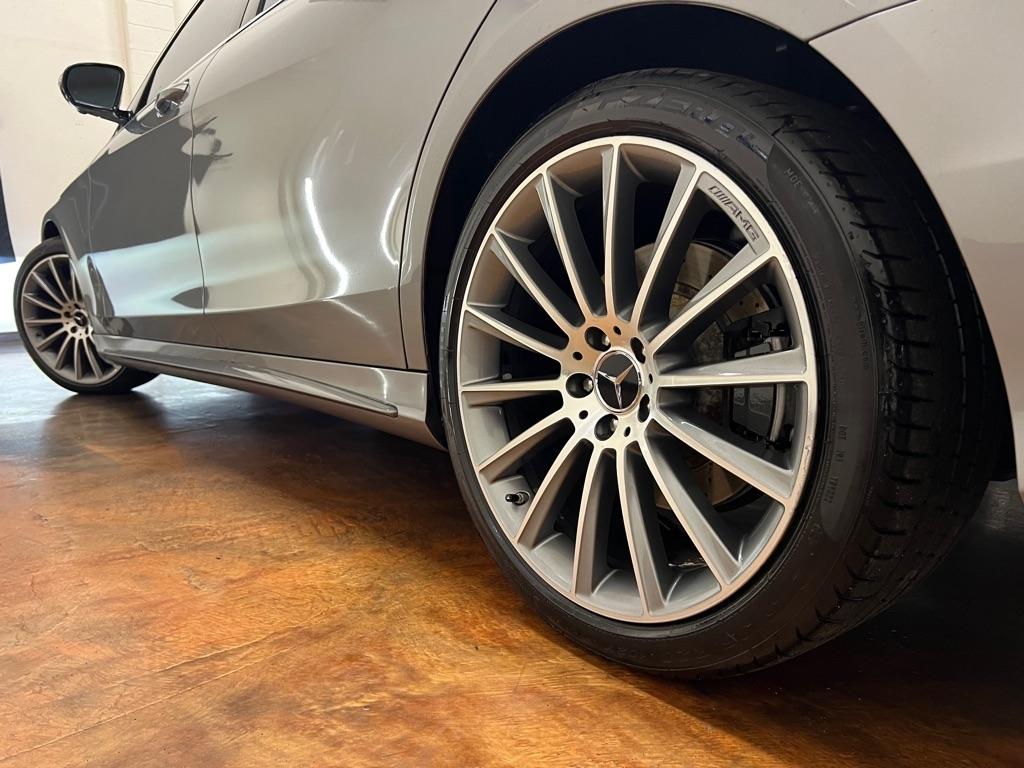 Mercedes-Benz S-Class 4dr Sdn S 550 RWD 2015