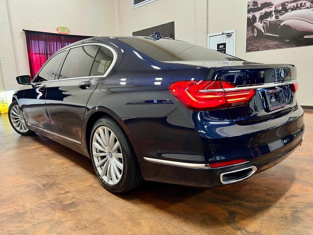 BMW 7 Series 740i Sedan 2018