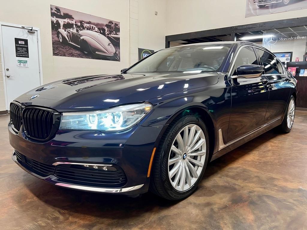 BMW 7 Series 740i Sedan 2018