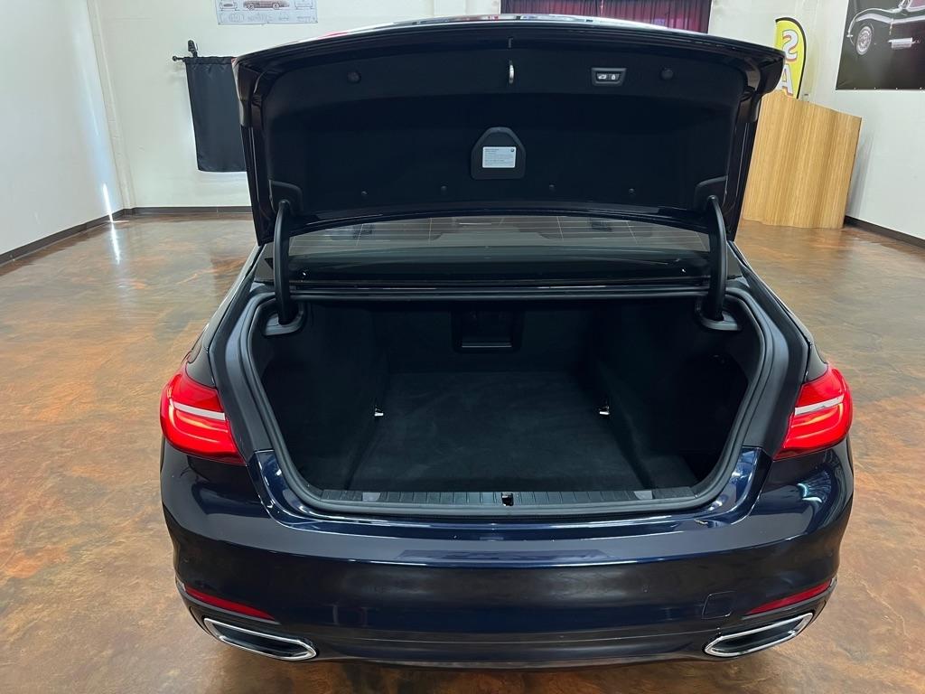 BMW 7 Series 740i Sedan 2018