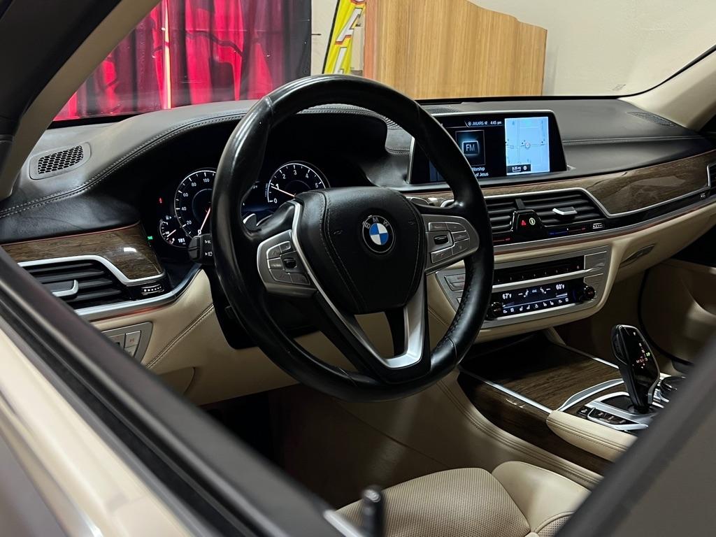 BMW 7 Series 740i Sedan 2018