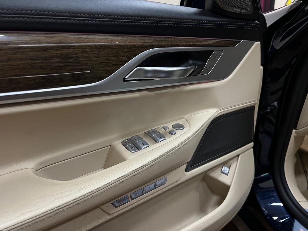 BMW 7 Series 740i Sedan 2018