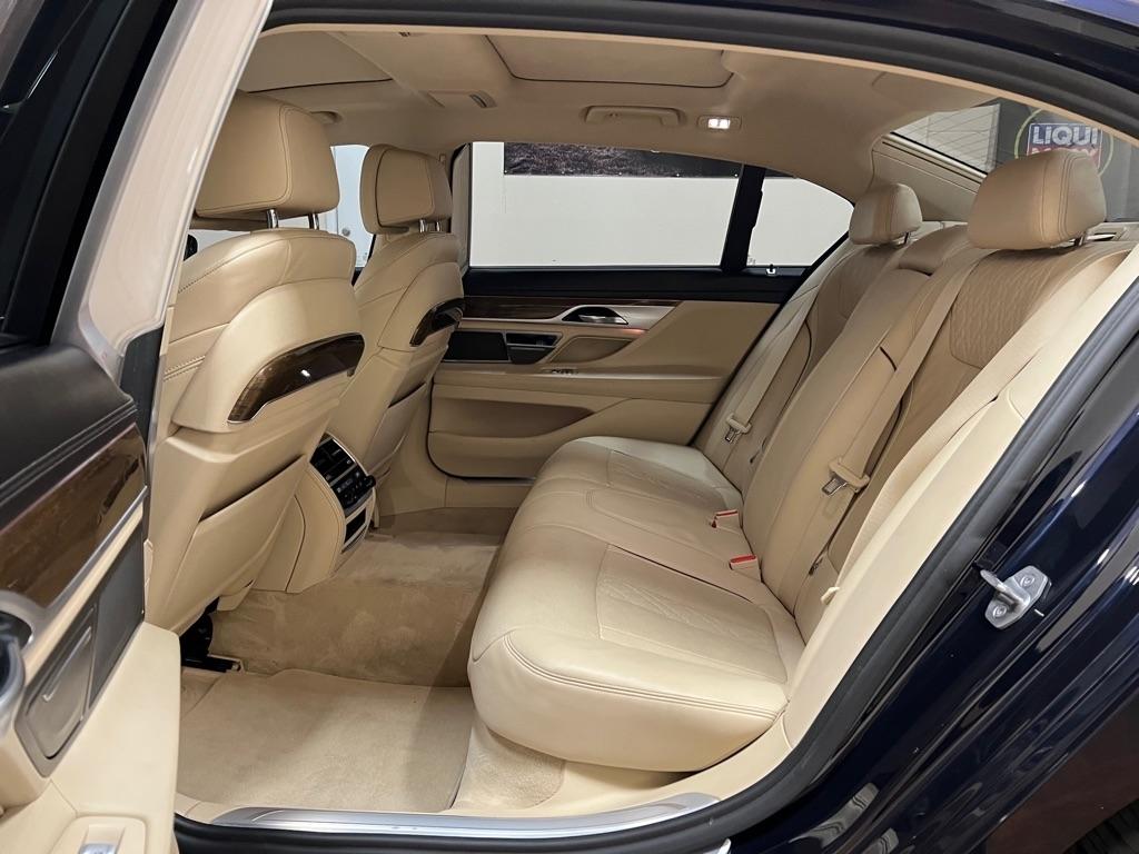 BMW 7 Series 740i Sedan 2018