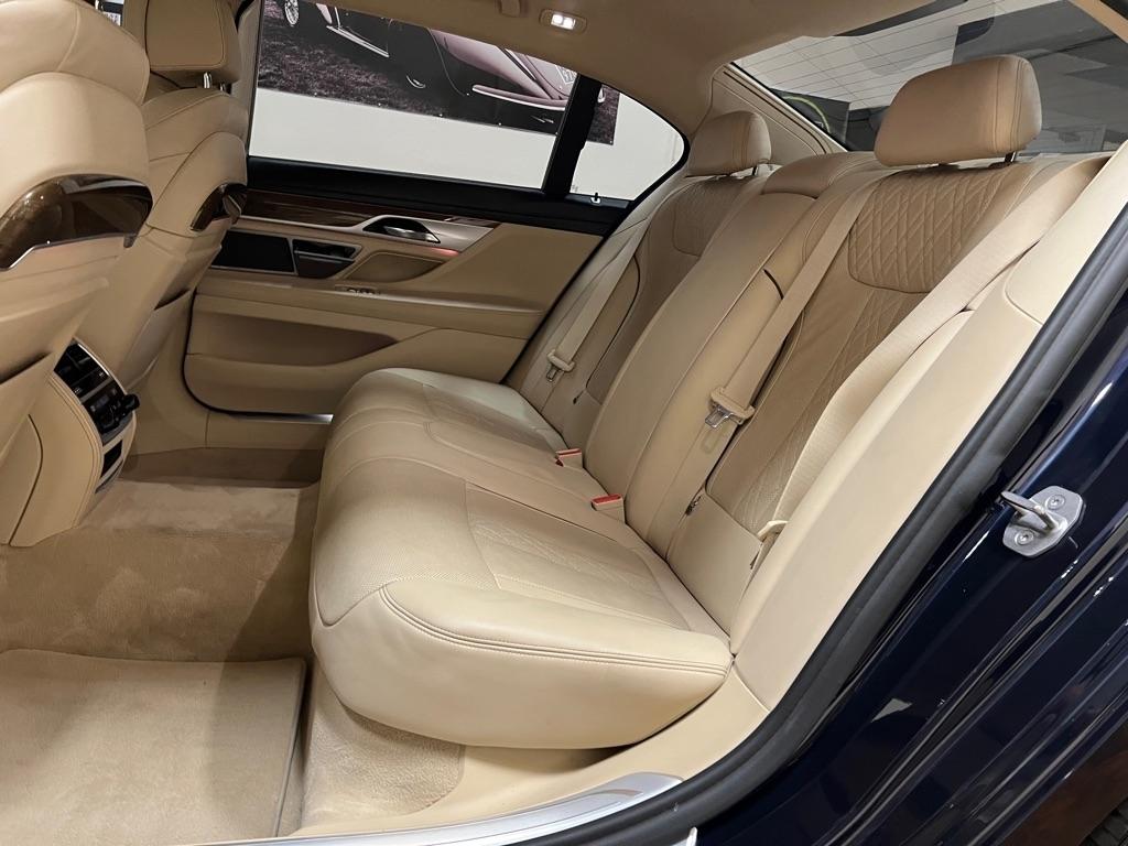 BMW 7 Series 740i Sedan 2018