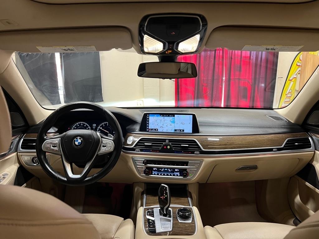 BMW 7 Series 740i Sedan 2018