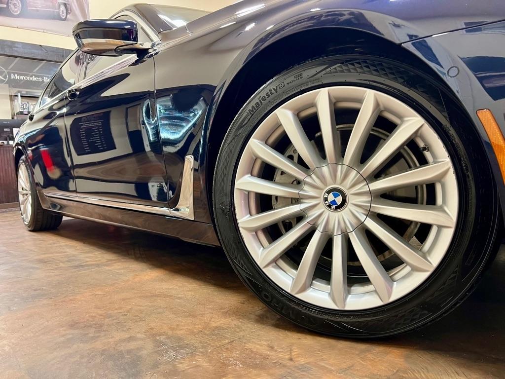BMW 7 Series 740i Sedan 2018