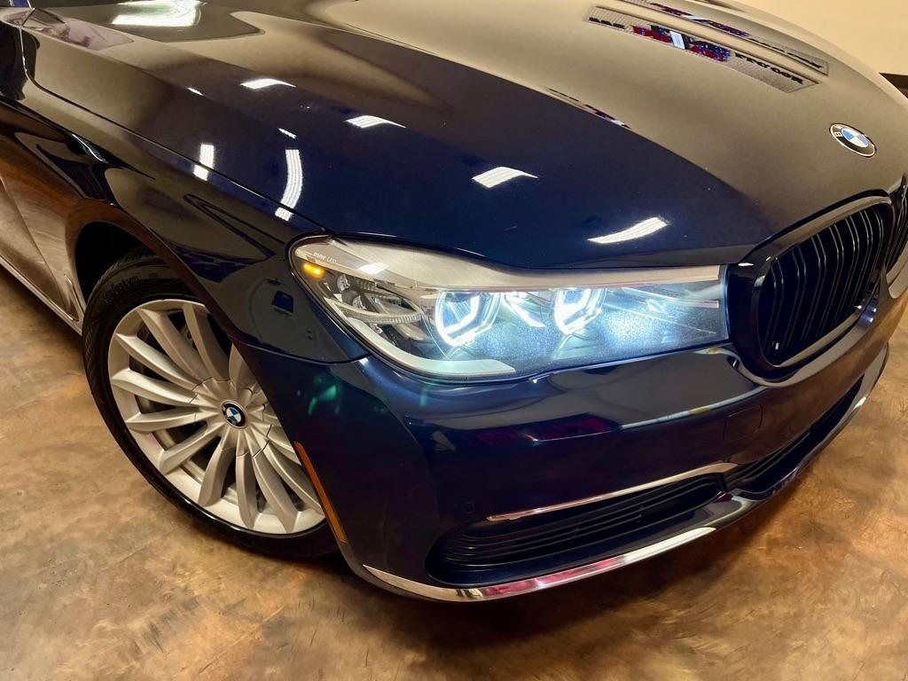 BMW 7 Series 740i Sedan 2018