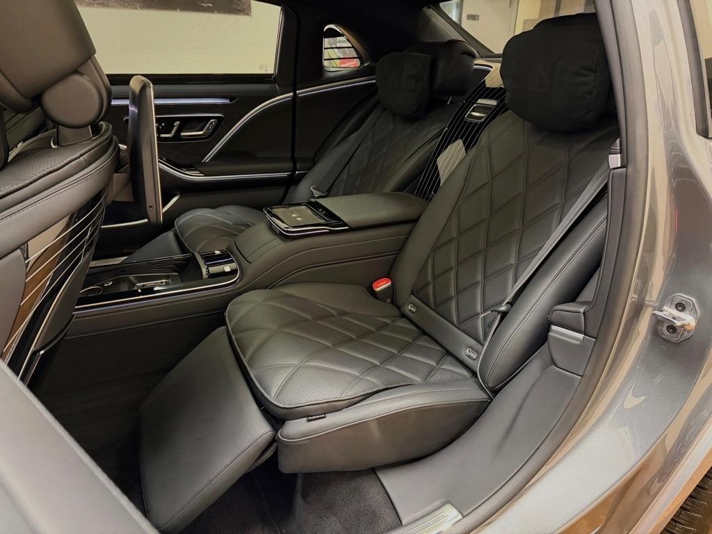 Mercedes-Benz S-Class Maybach S 580 4MATIC Sedan 2024