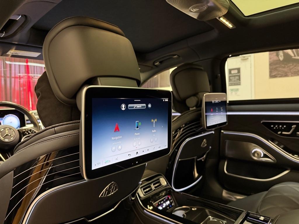 Mercedes-Benz S-Class Maybach S 580 4MATIC Sedan 2024