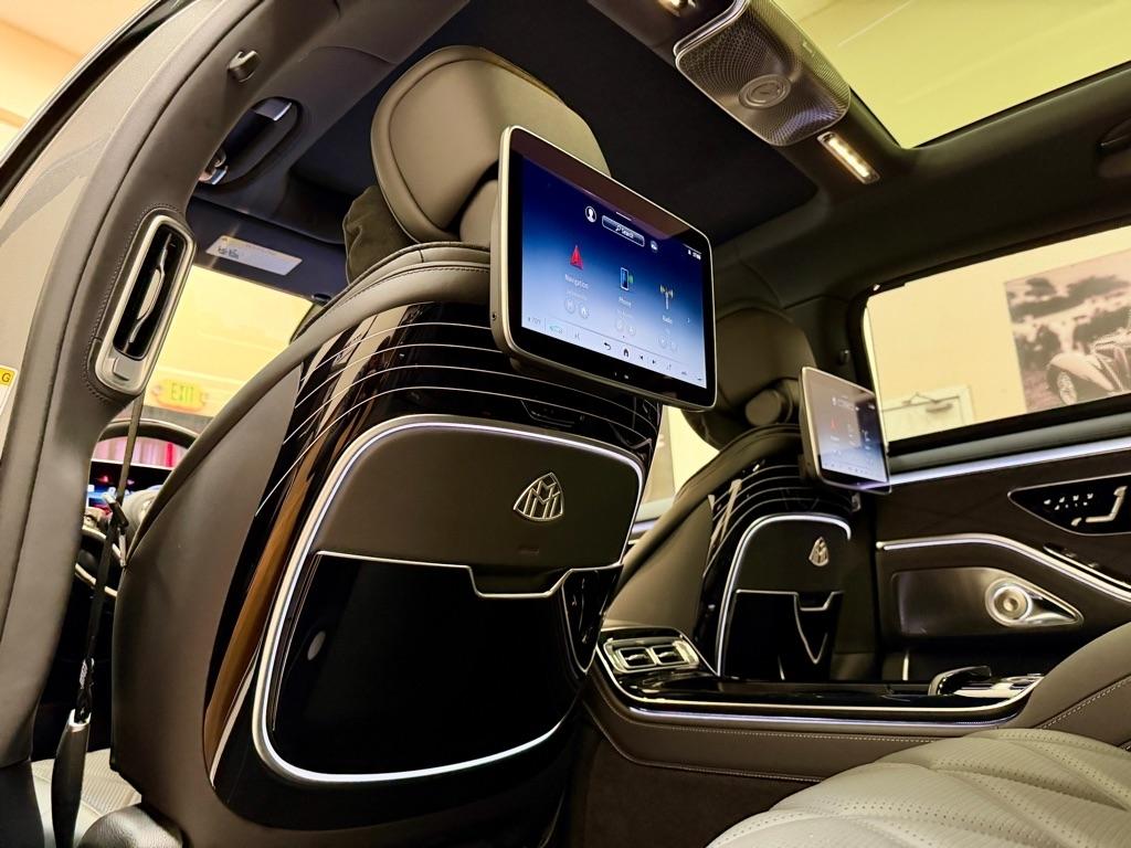 Mercedes-Benz S-Class Maybach S 580 4MATIC Sedan 2024