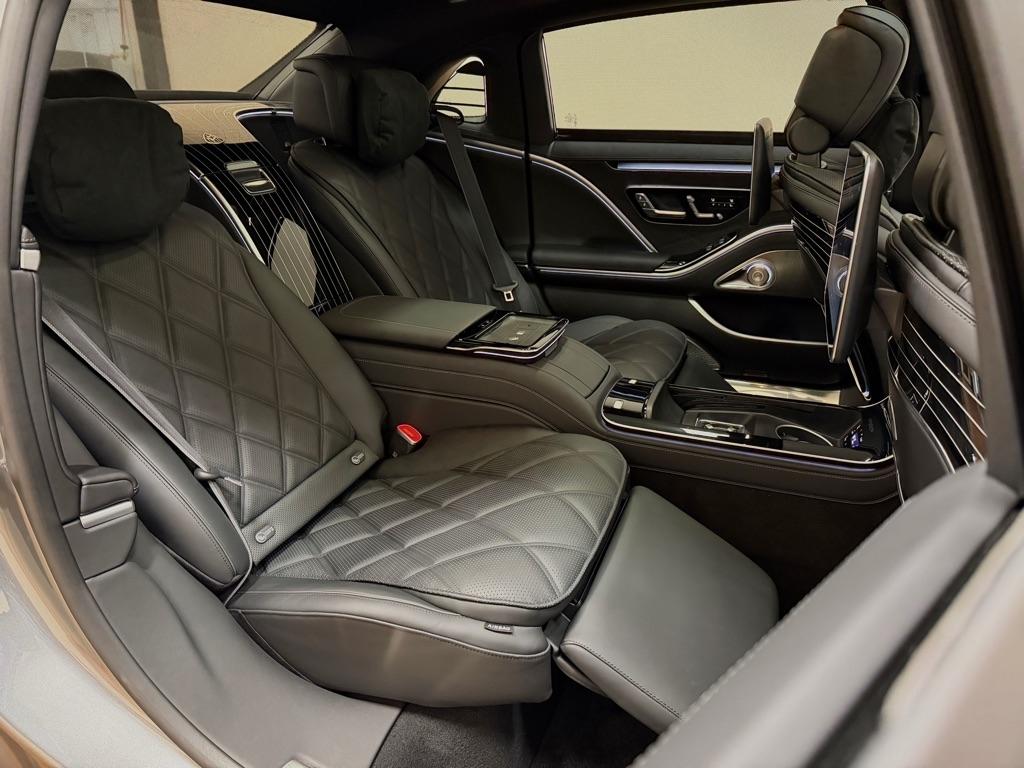 Mercedes-Benz S-Class Maybach S 580 4MATIC Sedan 2024