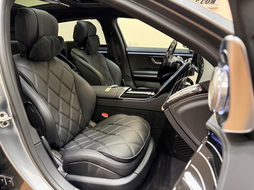 Mercedes-Benz S-Class Maybach S 580 4MATIC Sedan 2024