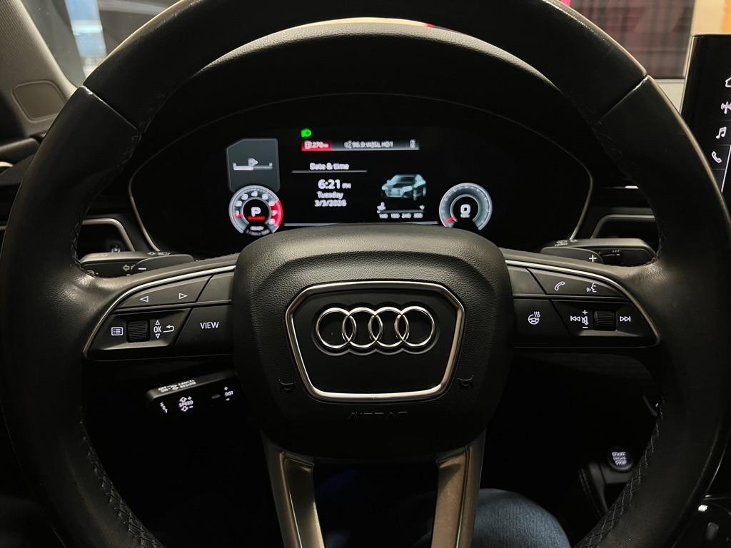 Audi A4 Sedan Premium Plus 40 TFSI quattro 2021