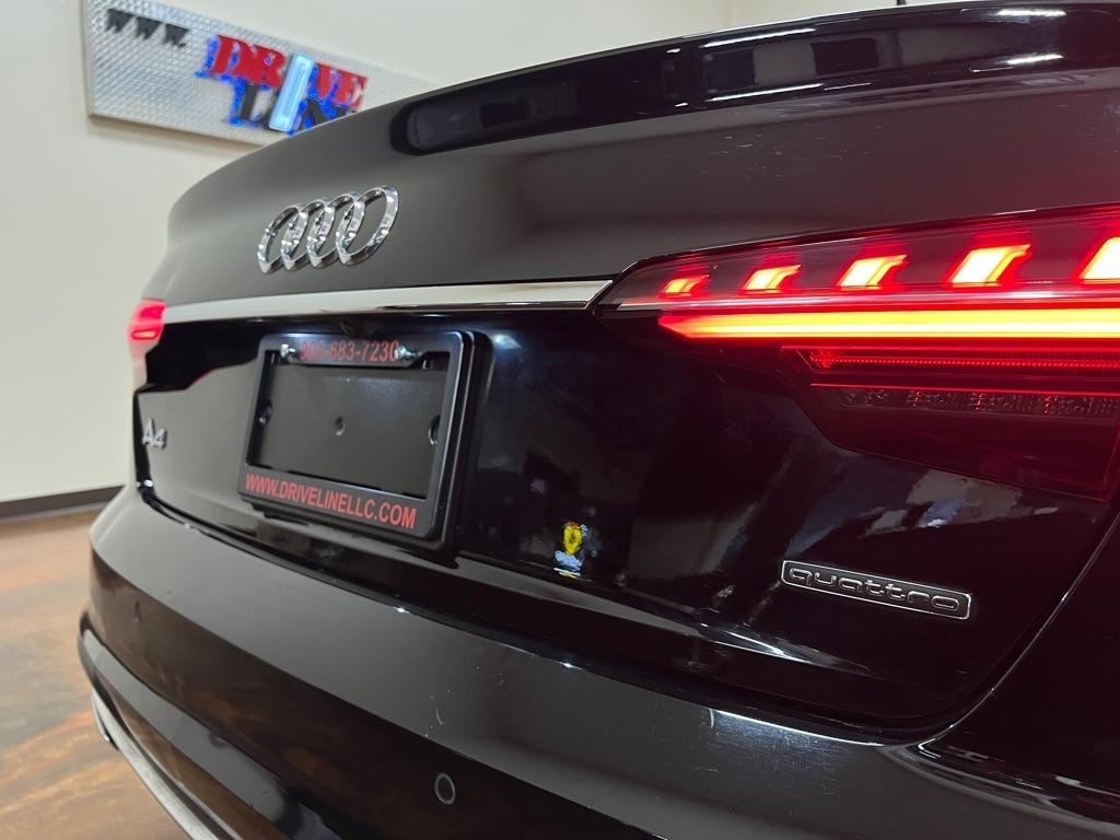 Audi A4 Sedan Premium Plus 40 TFSI quattro 2021