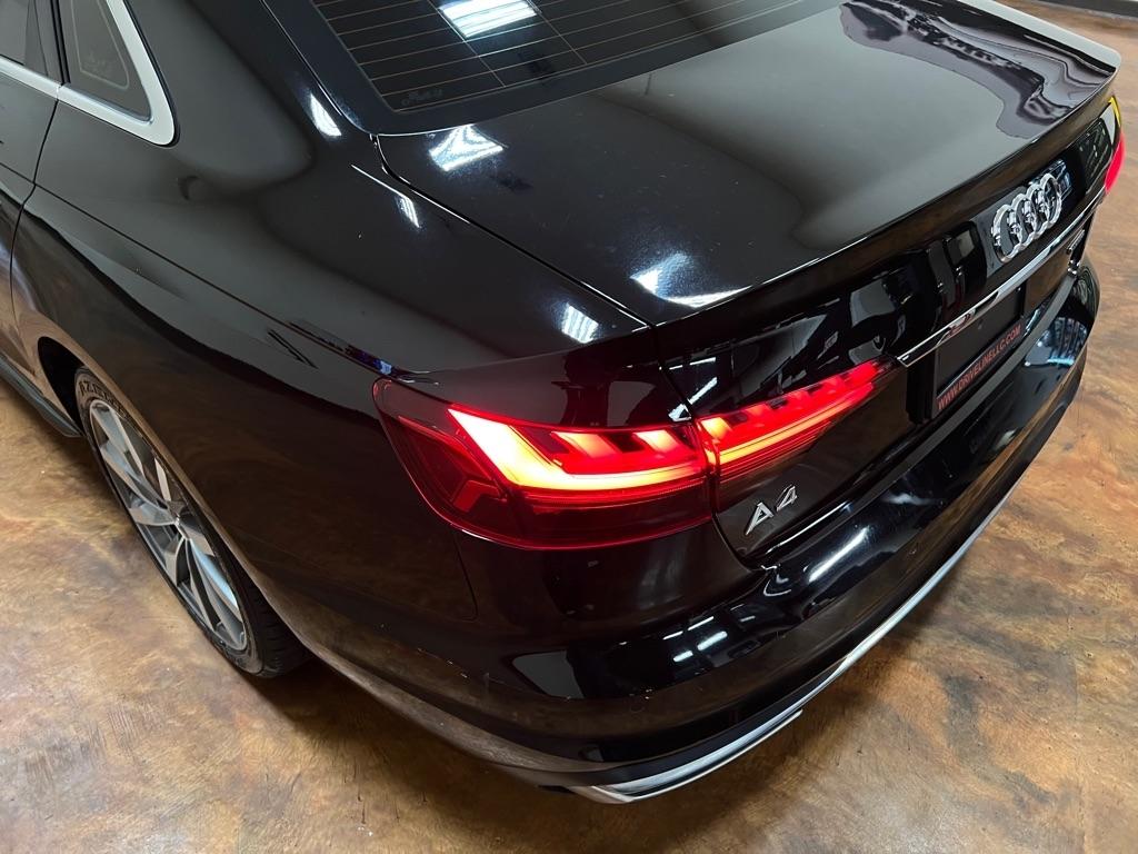 Audi A4 Sedan Premium Plus 40 TFSI quattro 2021