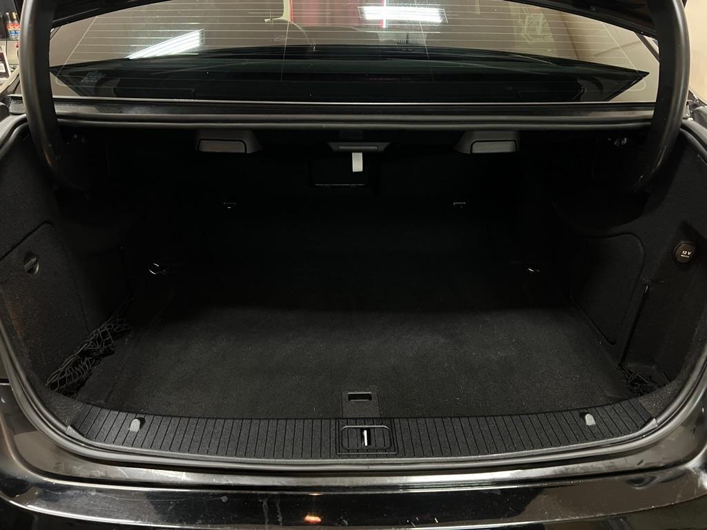 Mercedes-Benz E-Class 4dr Sdn E 63 AMG RWD 2011