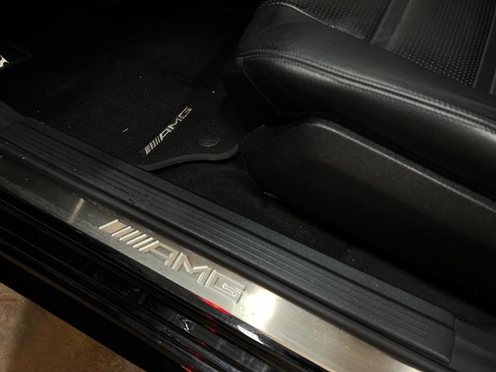 Mercedes-Benz E-Class 4dr Sdn E 63 AMG RWD 2011