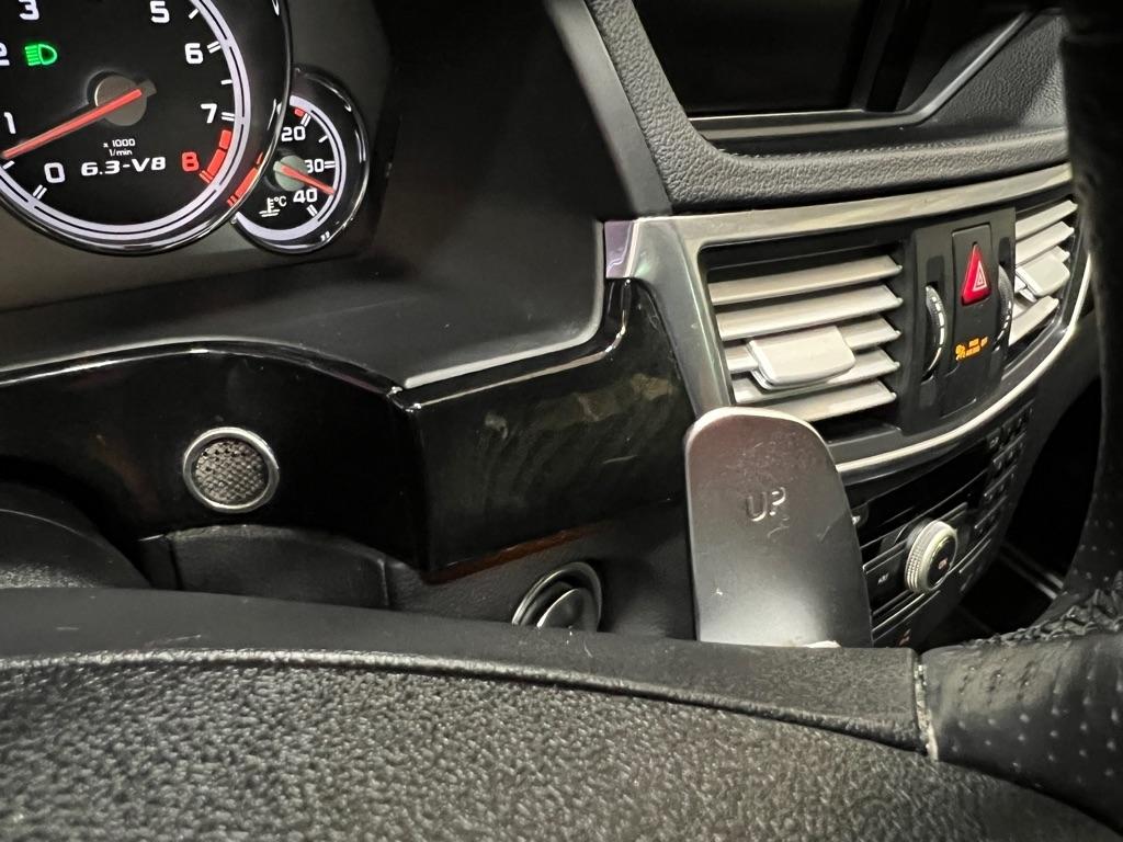 Mercedes-Benz E-Class 4dr Sdn E 63 AMG RWD 2011