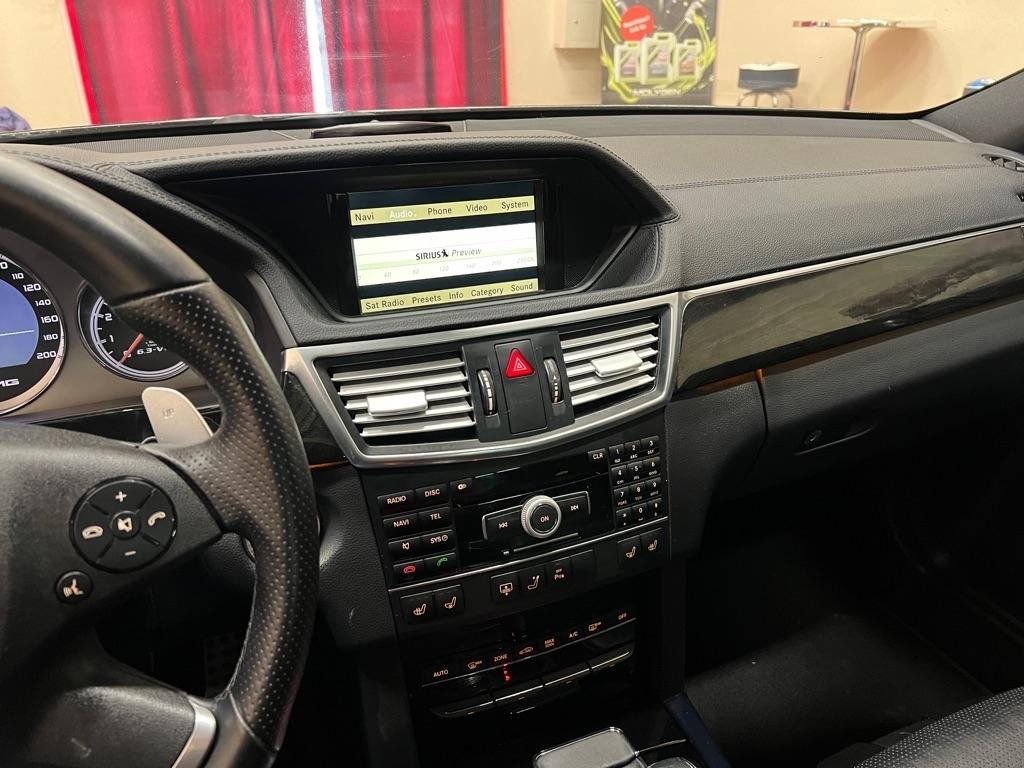 Mercedes-Benz E-Class 4dr Sdn E 63 AMG RWD 2011