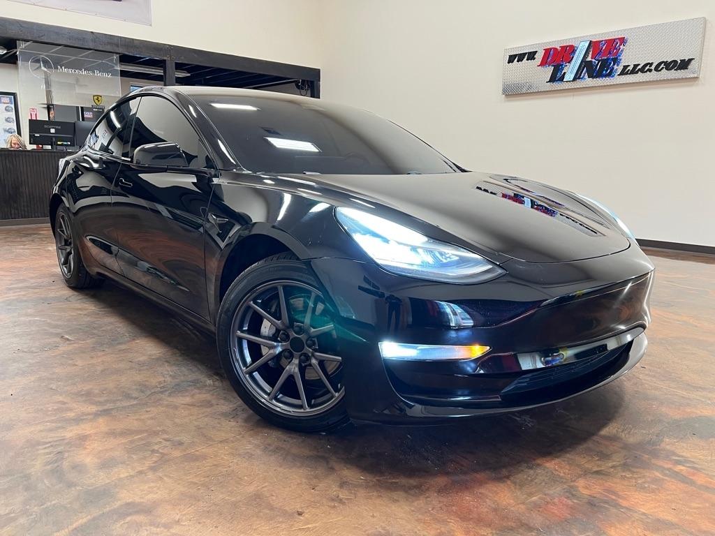 Tesla Model 3 Mid Range RWD *Ltd Avail* 2019