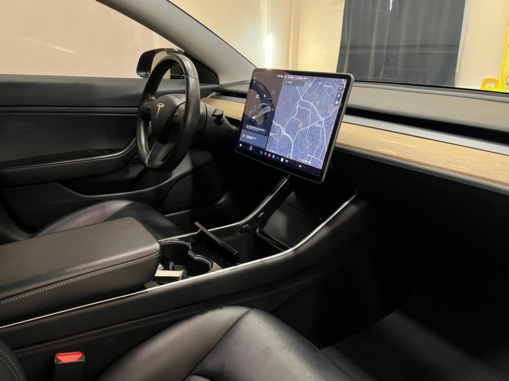 Tesla Model 3 Mid Range RWD *Ltd Avail* 2019