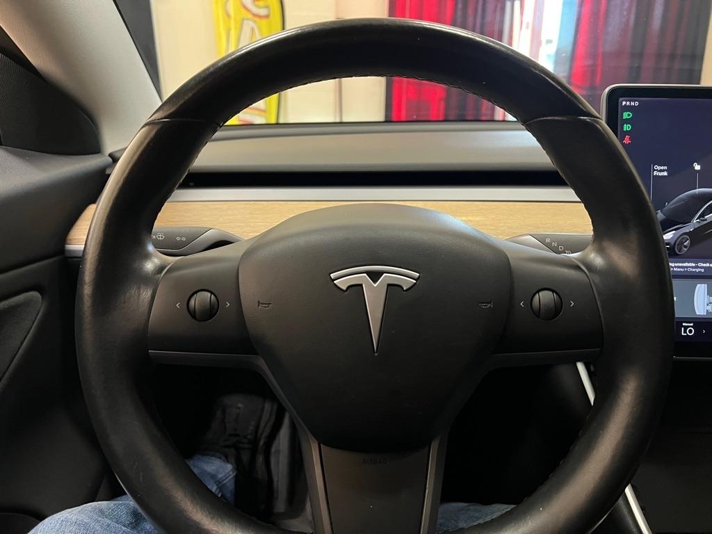Tesla Model 3 Mid Range RWD *Ltd Avail* 2019