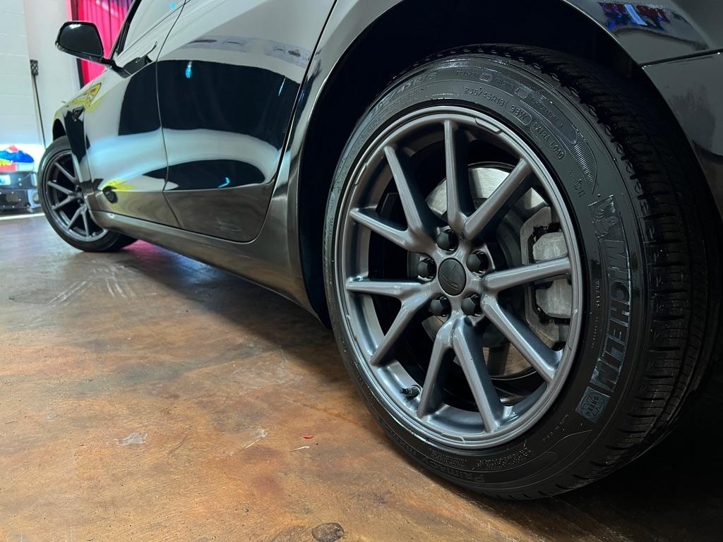 Tesla Model 3 Mid Range RWD *Ltd Avail* 2019