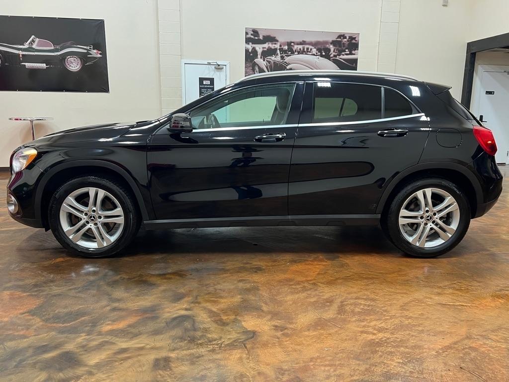 Mercedes-Benz GLA GLA 250 SUV 2020