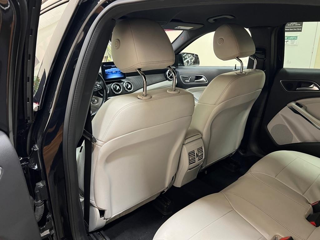 Mercedes-Benz GLA GLA 250 SUV 2020