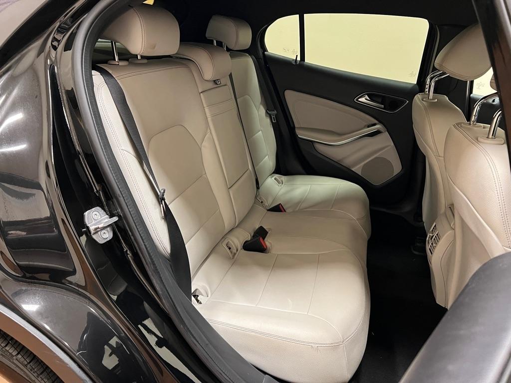 Mercedes-Benz GLA GLA 250 SUV 2020