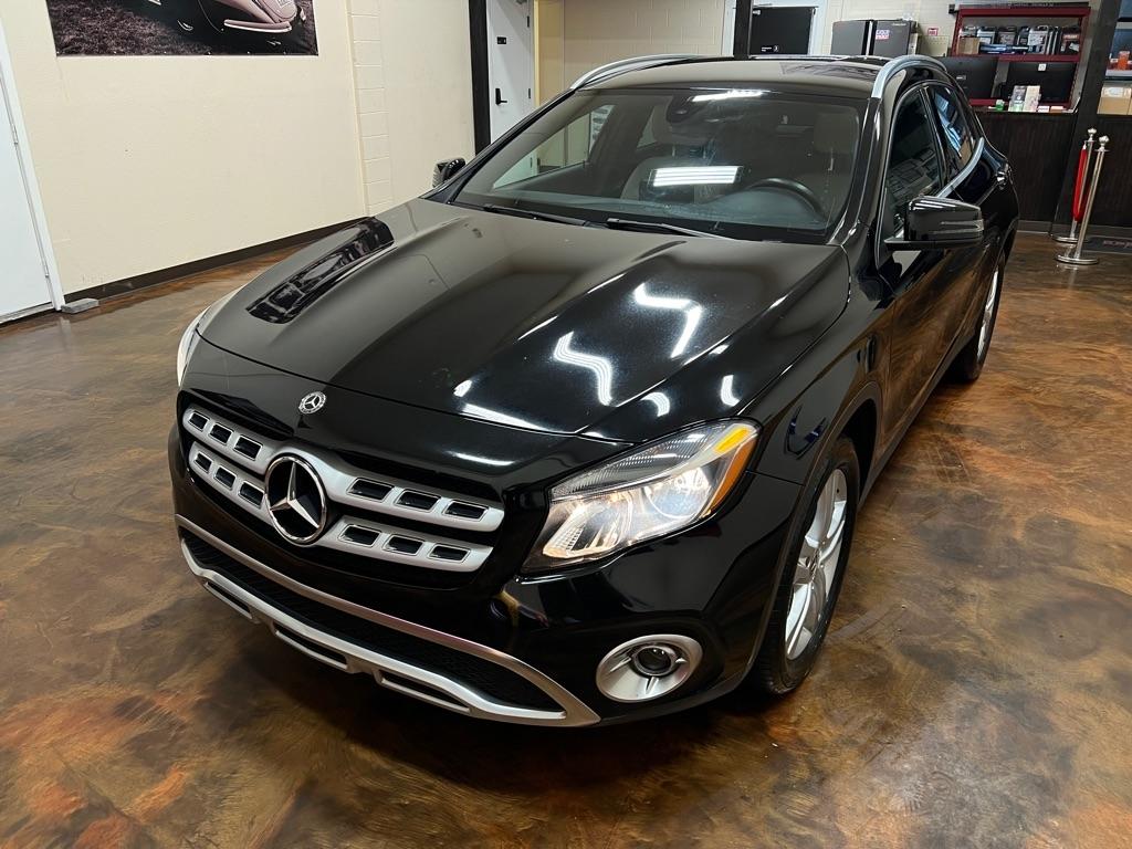 Mercedes-Benz GLA GLA 250 SUV 2020