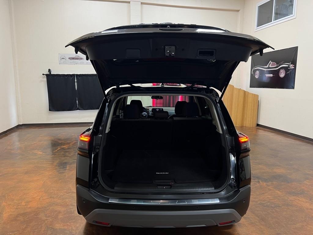 Nissan Rogue FWD SV 2023