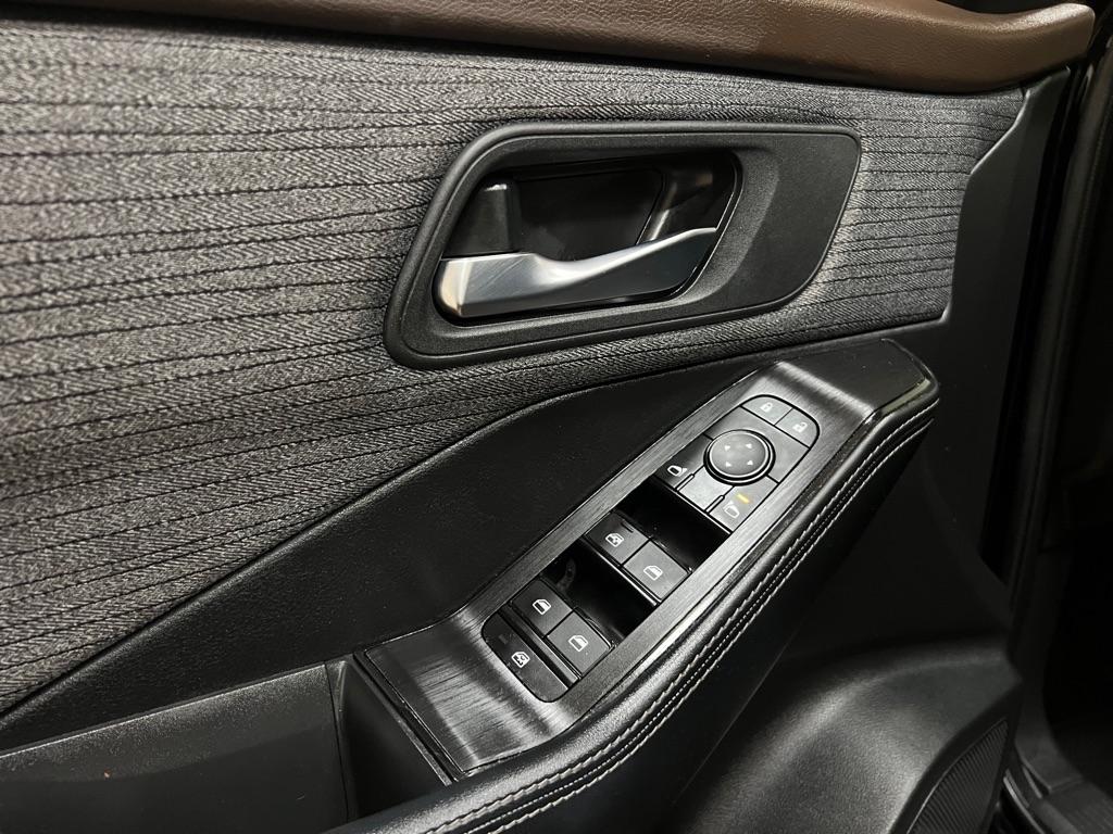 Nissan Rogue FWD SV 2023