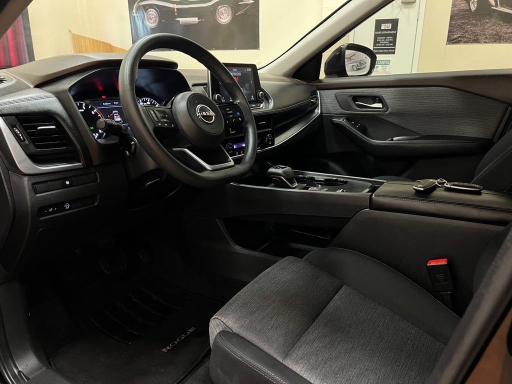 Nissan Rogue FWD SV 2023