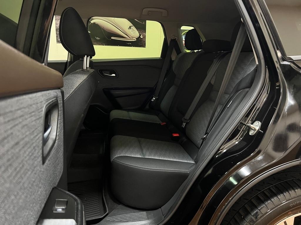 Nissan Rogue FWD SV 2023