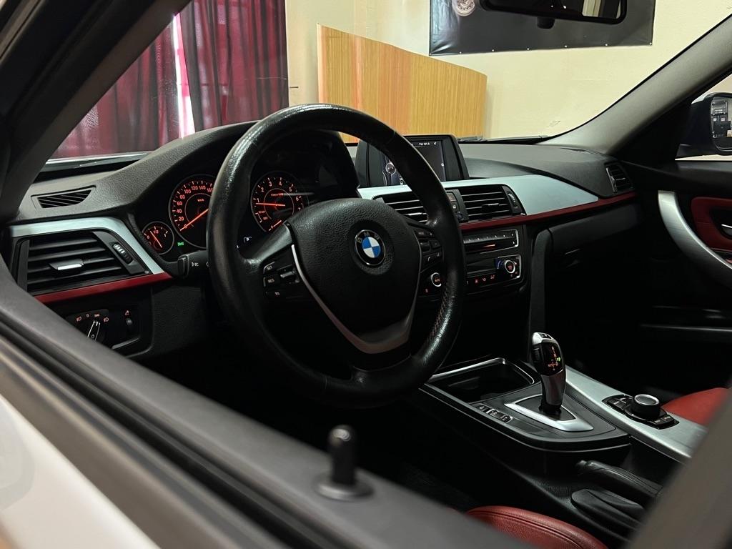 BMW 3 Series 4dr Sdn 320i xDrive AWD South Africa 2015