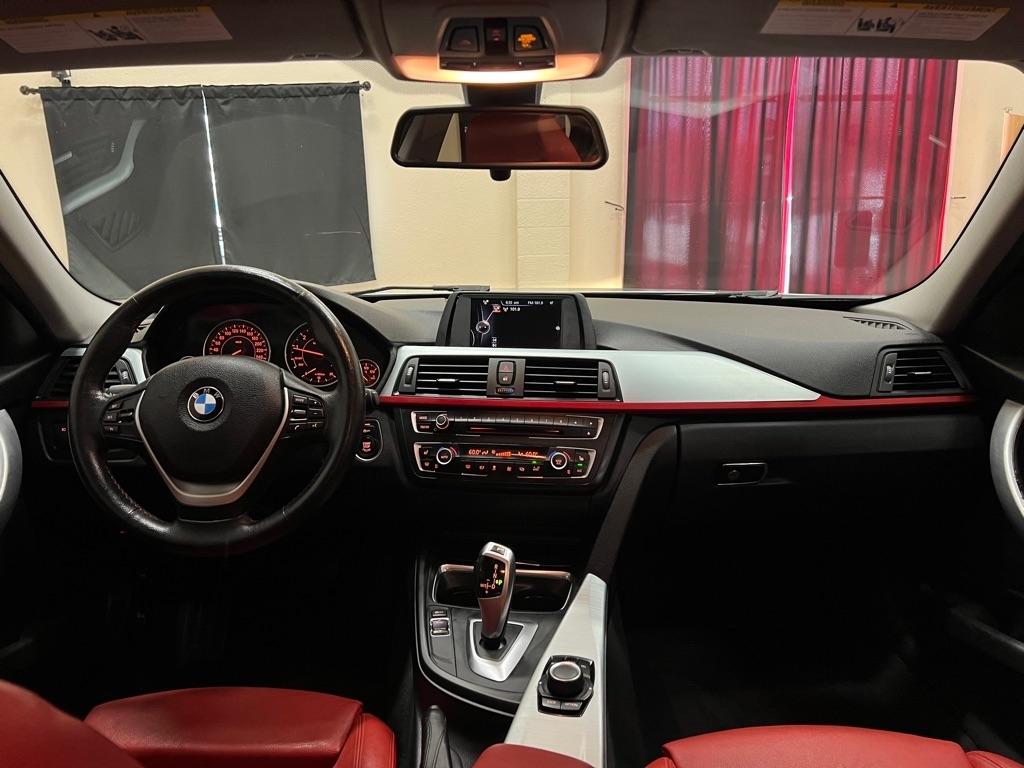 BMW 3 Series 4dr Sdn 320i xDrive AWD South Africa 2015